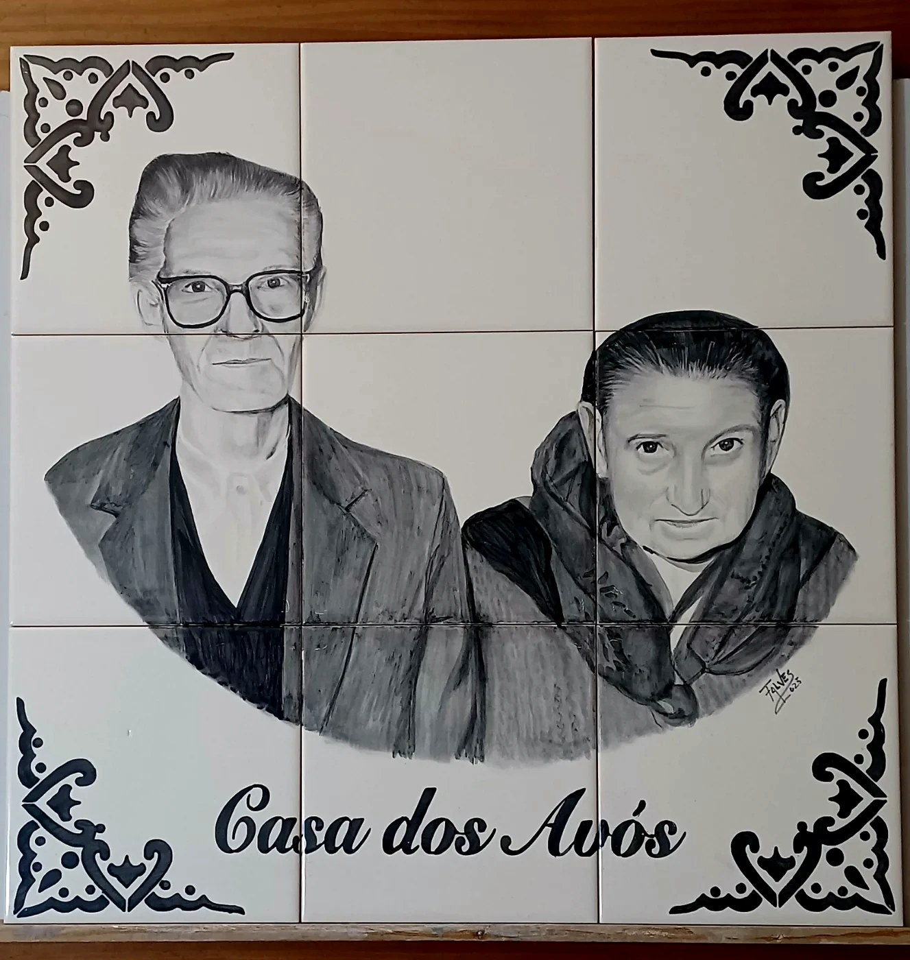 Retrato em azulejo — pessoas